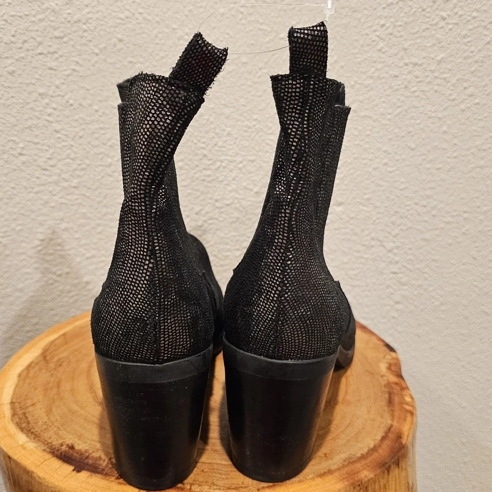 Morena Gabrielli Black Metallic Snakeskin Ankle Boots Block Heel Anthropologie 7